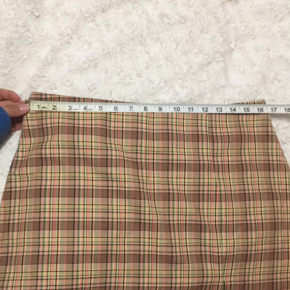 Plaid skirt - Picture 9 of 11
